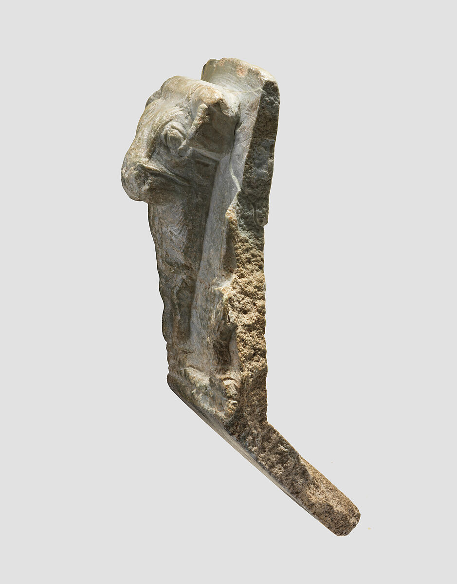 Fragment of a bowl with a frieze of bulls in relief, Steatite with chlorite