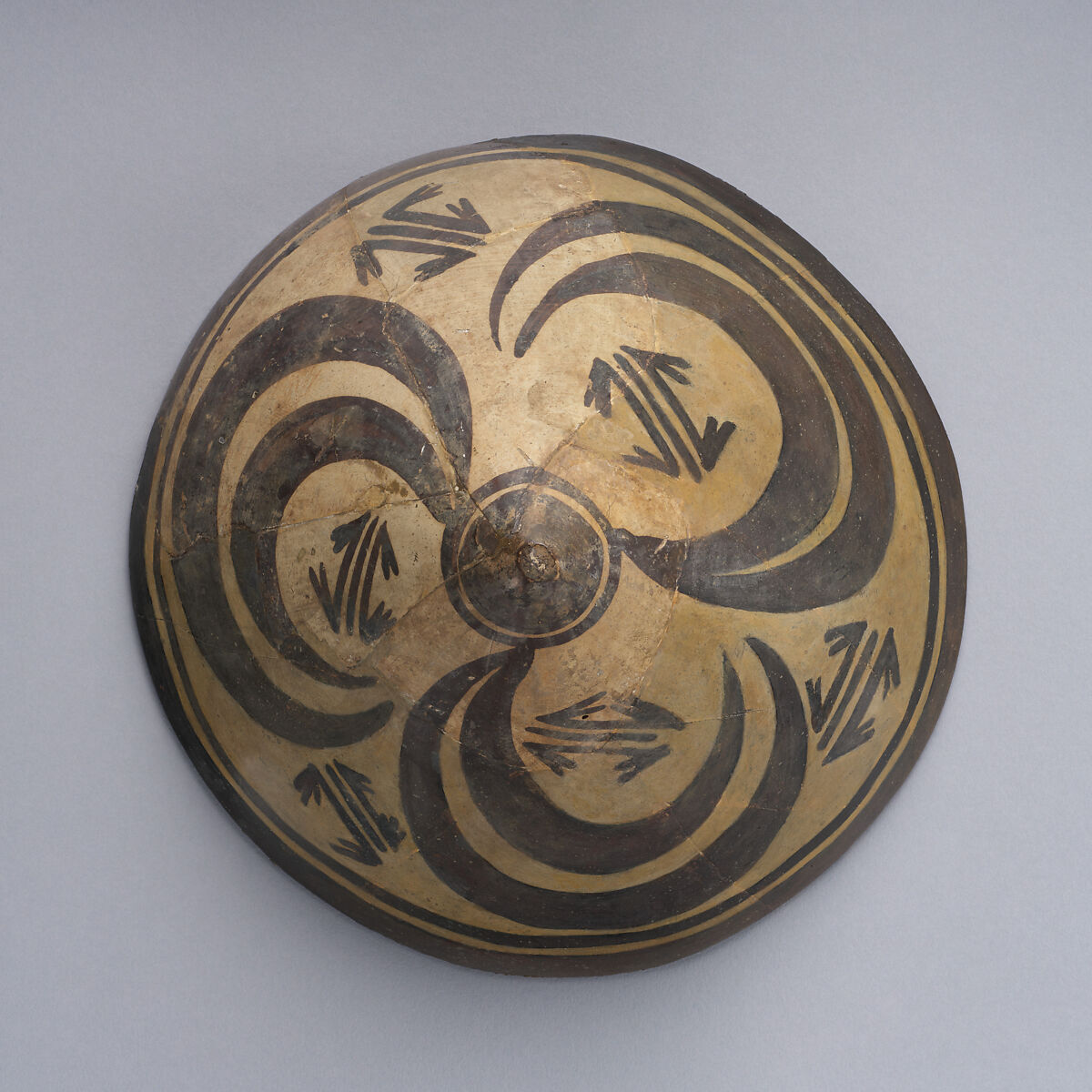 Bowl with radial design of ibex horns, Ceramic, paint, Iran