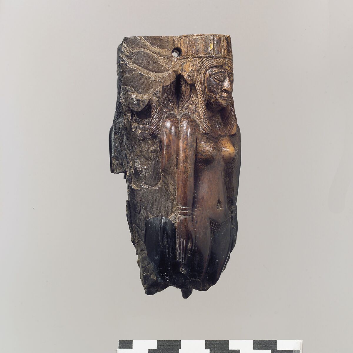 Fan or fly-whisk handle in the form of four female figures, Ivory, gold leaf, Assyrian