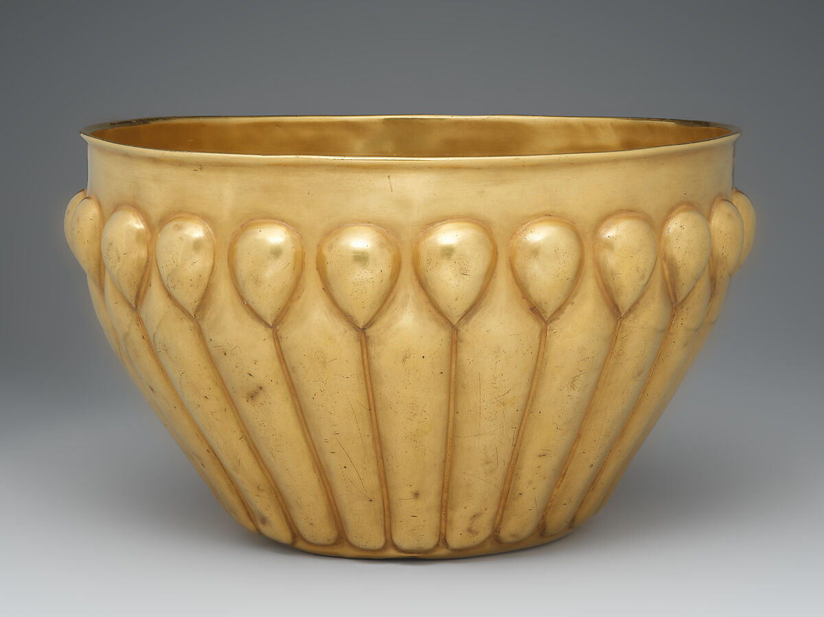 Fluted bowl, Gold, Achaemenid
