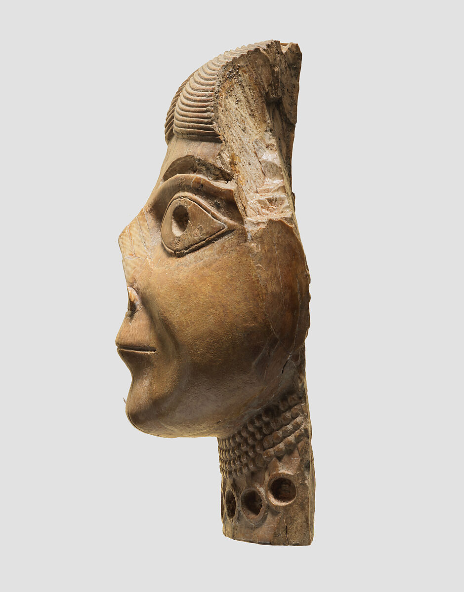 Head of a female or goddess wearing a necklace, Ivory, gold, Assyrian
