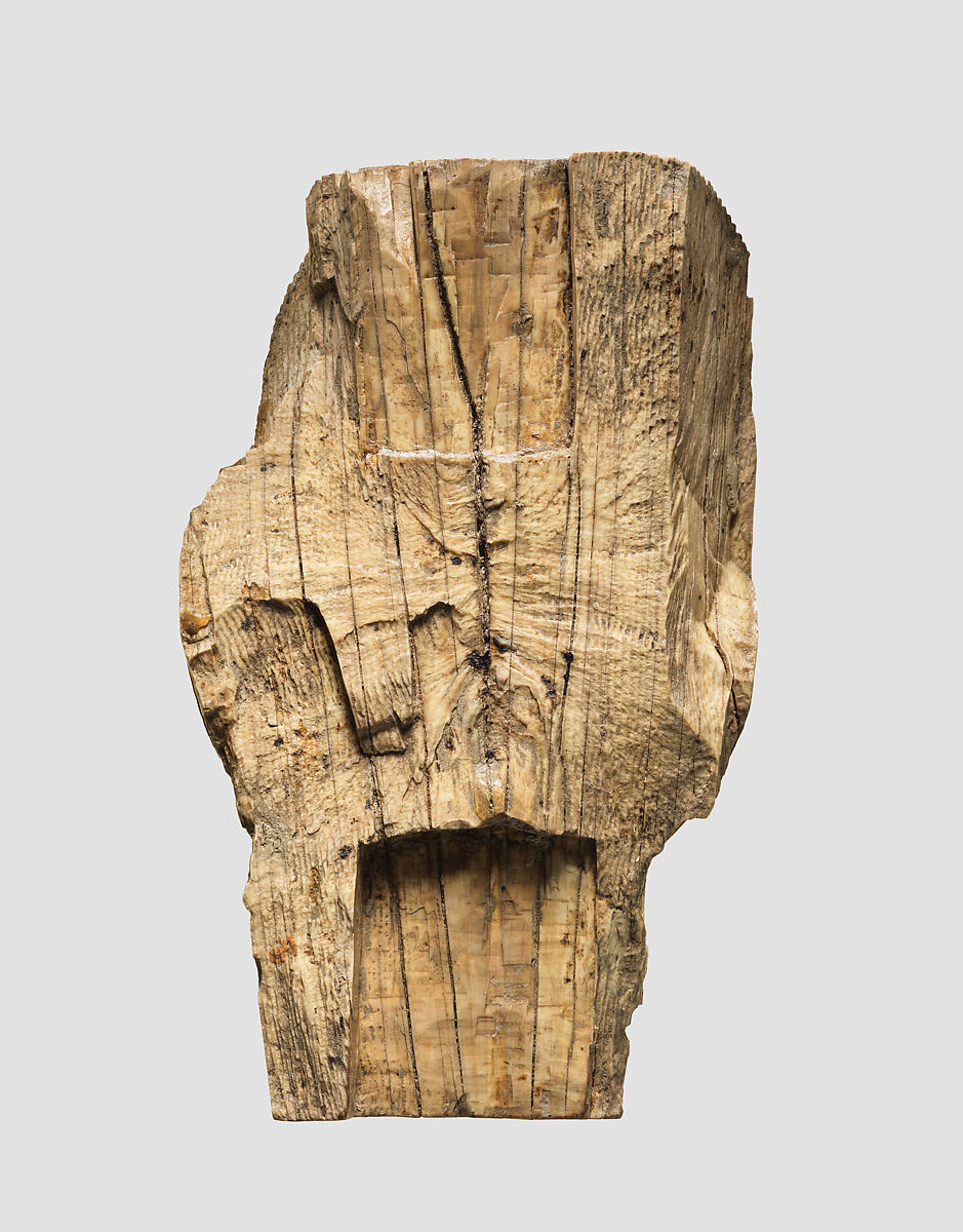 Head of a female or goddess wearing a necklace, Ivory, gold, Assyrian