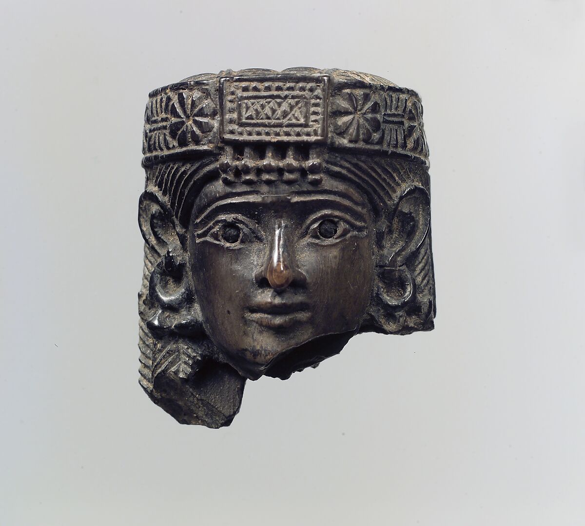 Head of a female figure, Ivory, Assyrian 