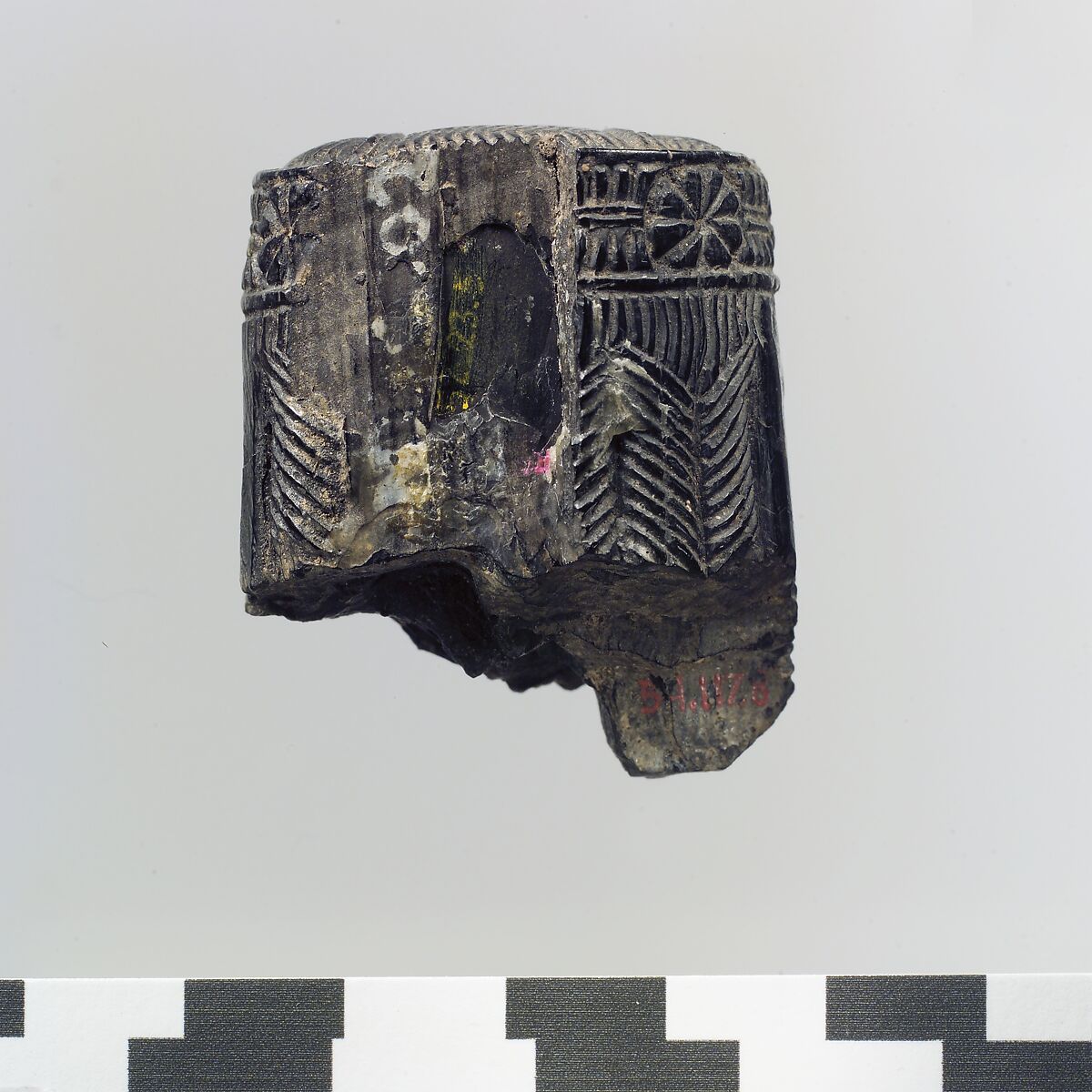 Head of a female figure, Ivory, Assyrian