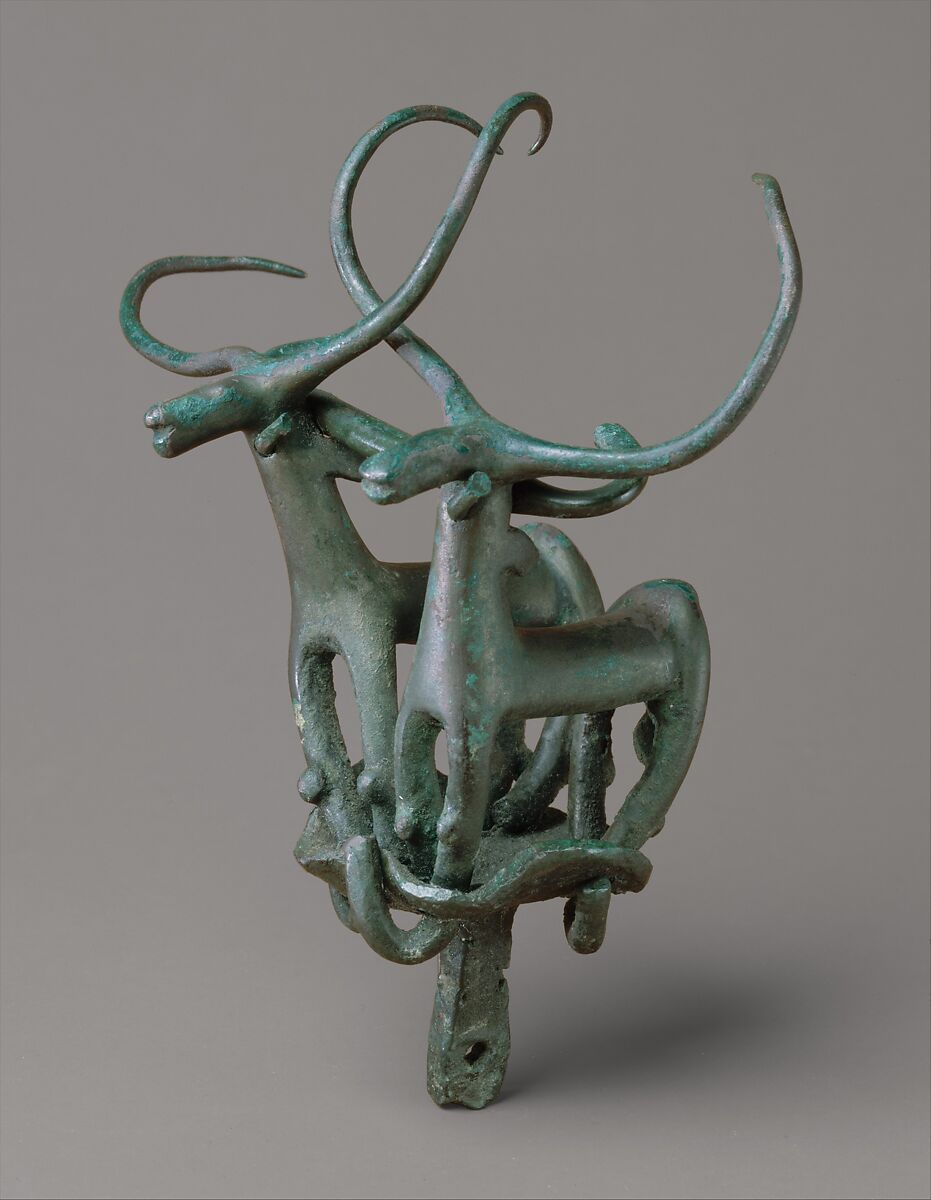 Standard with two long-horned bulls, Copper alloy, Hattian