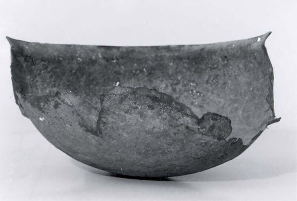 Bronze bowl fragment