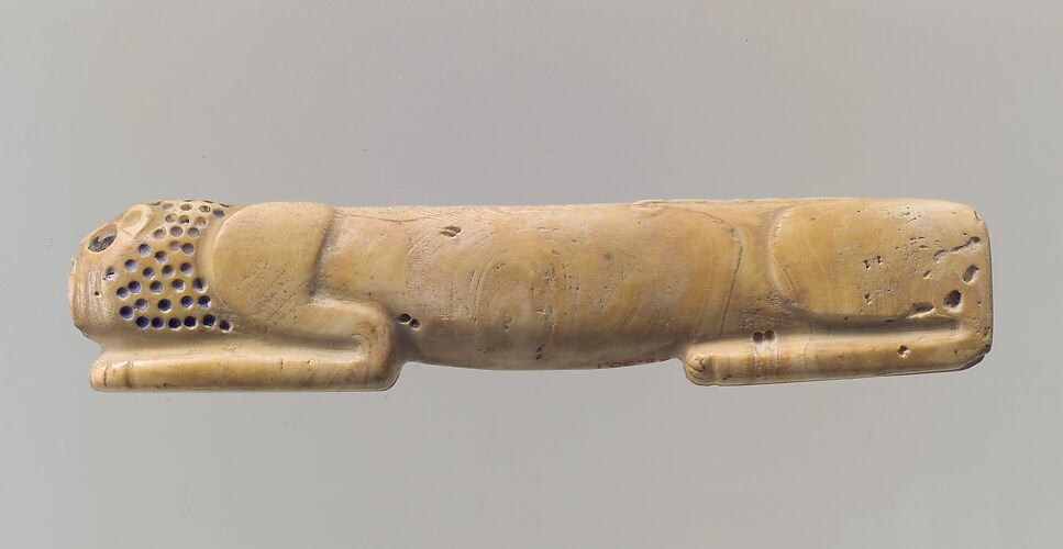 Amulet in the form of a couchant lion