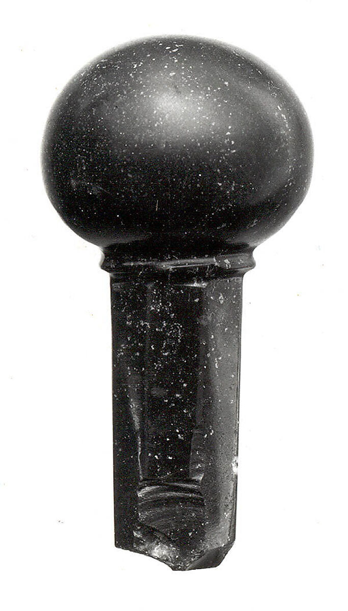 Head of a wand, Chrysolite, Assyrian 