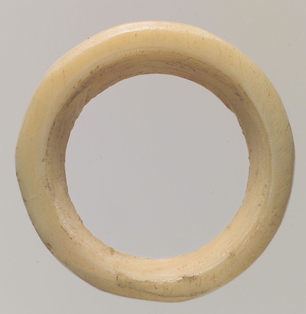 Ring, Shell 