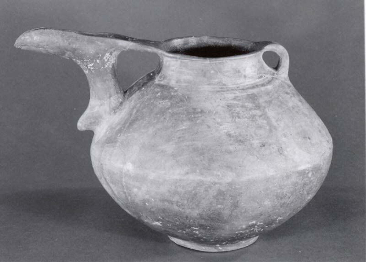 Spouted pitcher, Ceramic, Iran 