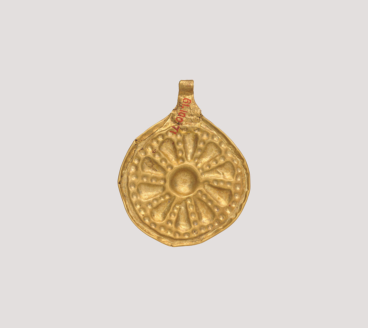 Rosette pendant, Gold, Iran