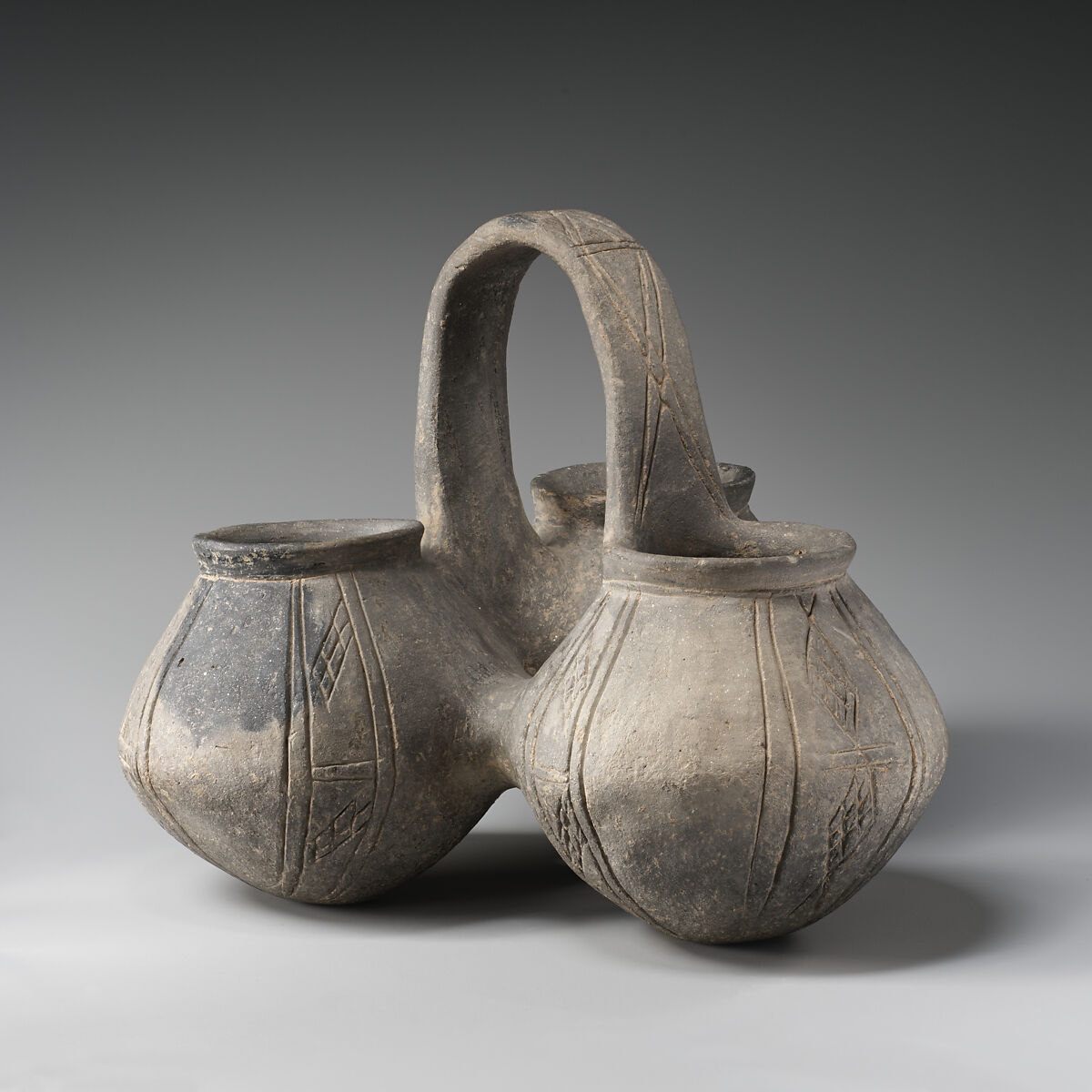 Tripartite vessel, Ceramic, Yortan