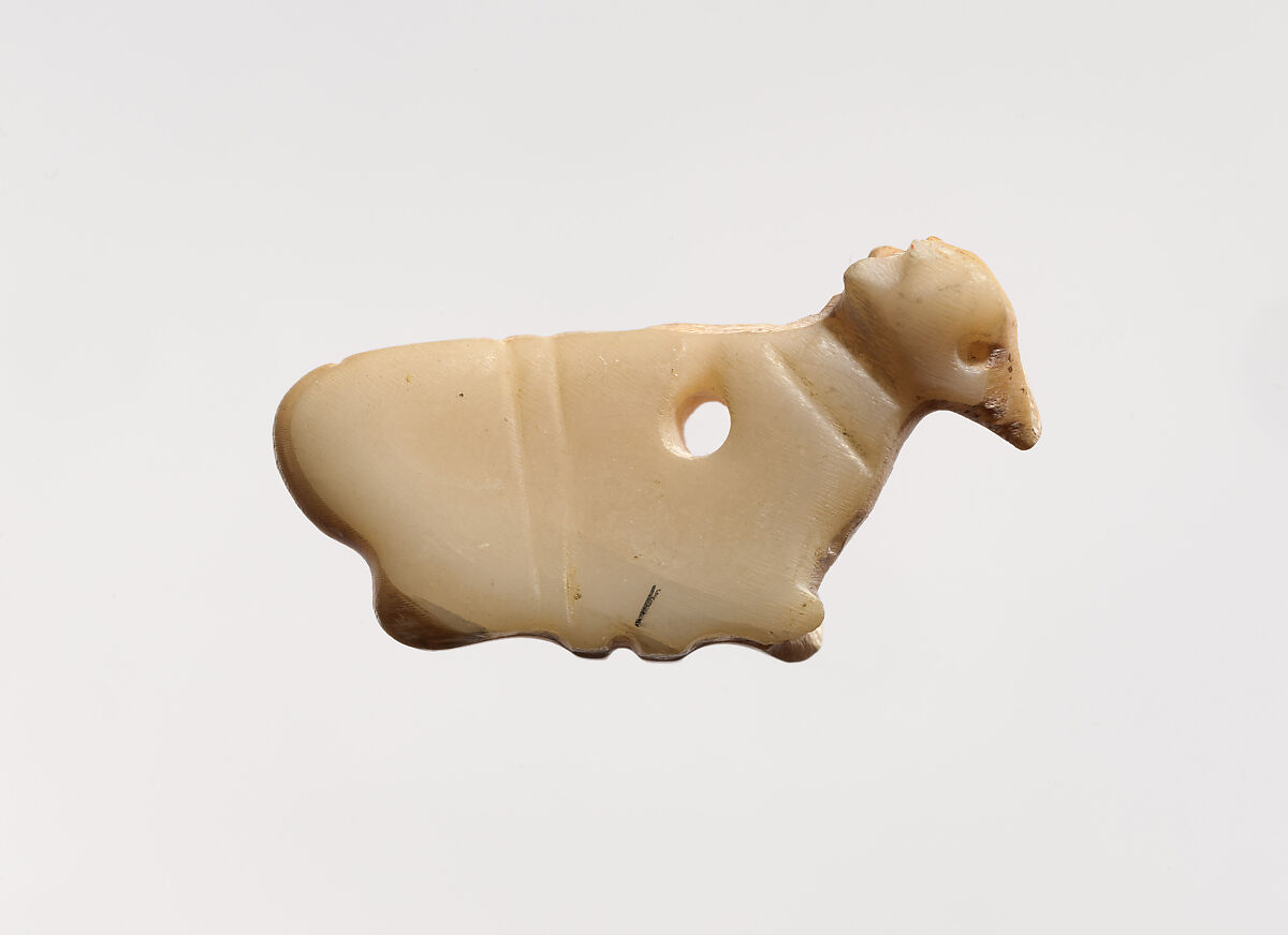 Cow amulet, Shell, Sumerian 