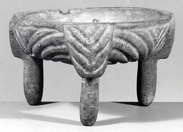 Tripod bowl, Stone, Iran 