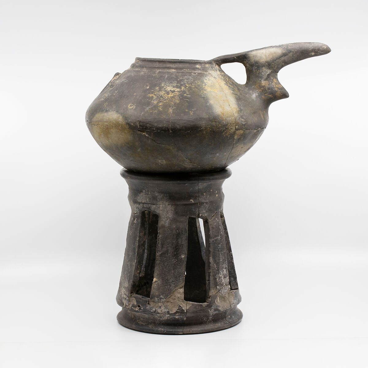 Spouted jar and stand, Ceramic, Iran 