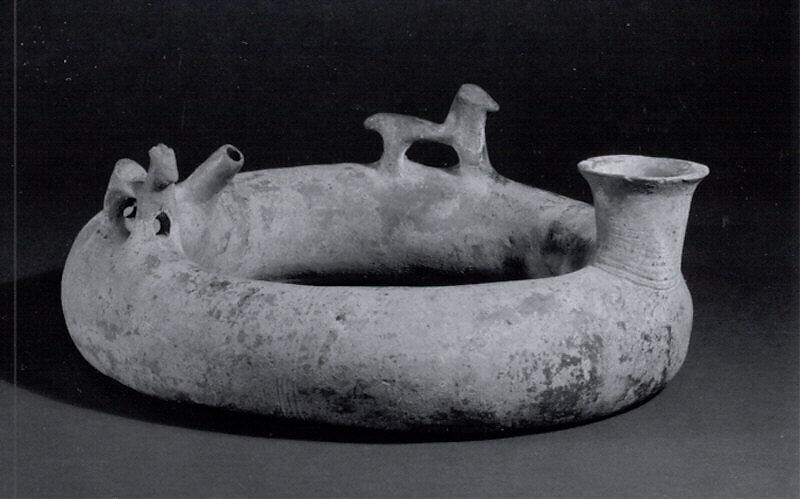 Ring flask, Ceramic, Iran 