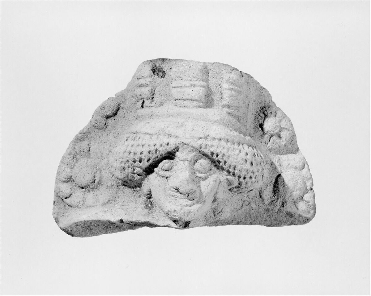 Molded plaque: female head, Ceramic 
