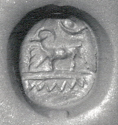 Stamp seal (scaraboid) with animal, Steatite, gray (?), Syro-Anatolian-Levantine or Neo-Assyrian 
