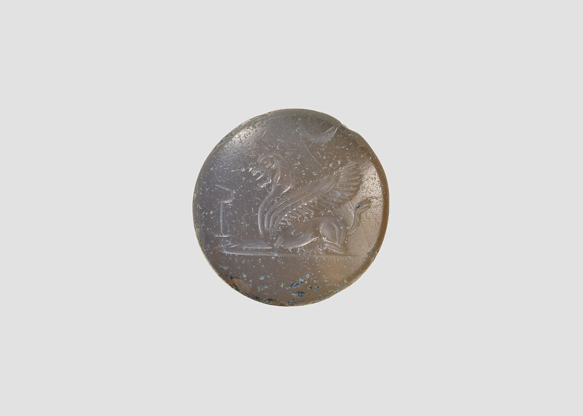 Stamp seal, Chalcedony, smoky, Achaemenid