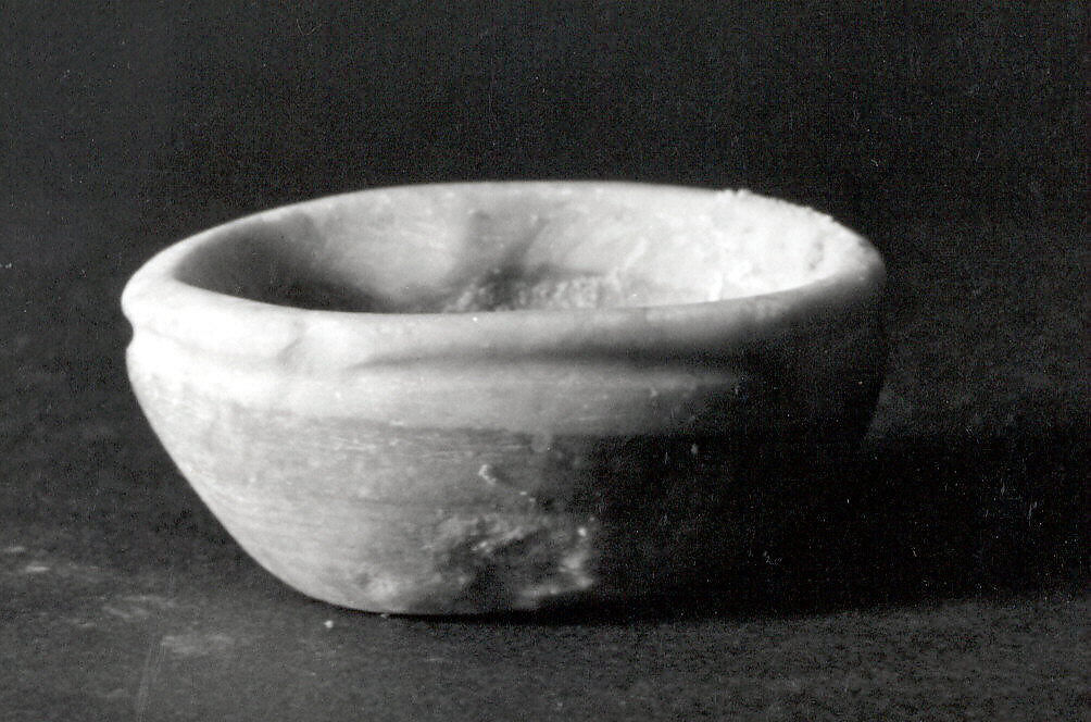 Bowl, Calcite alabaster 