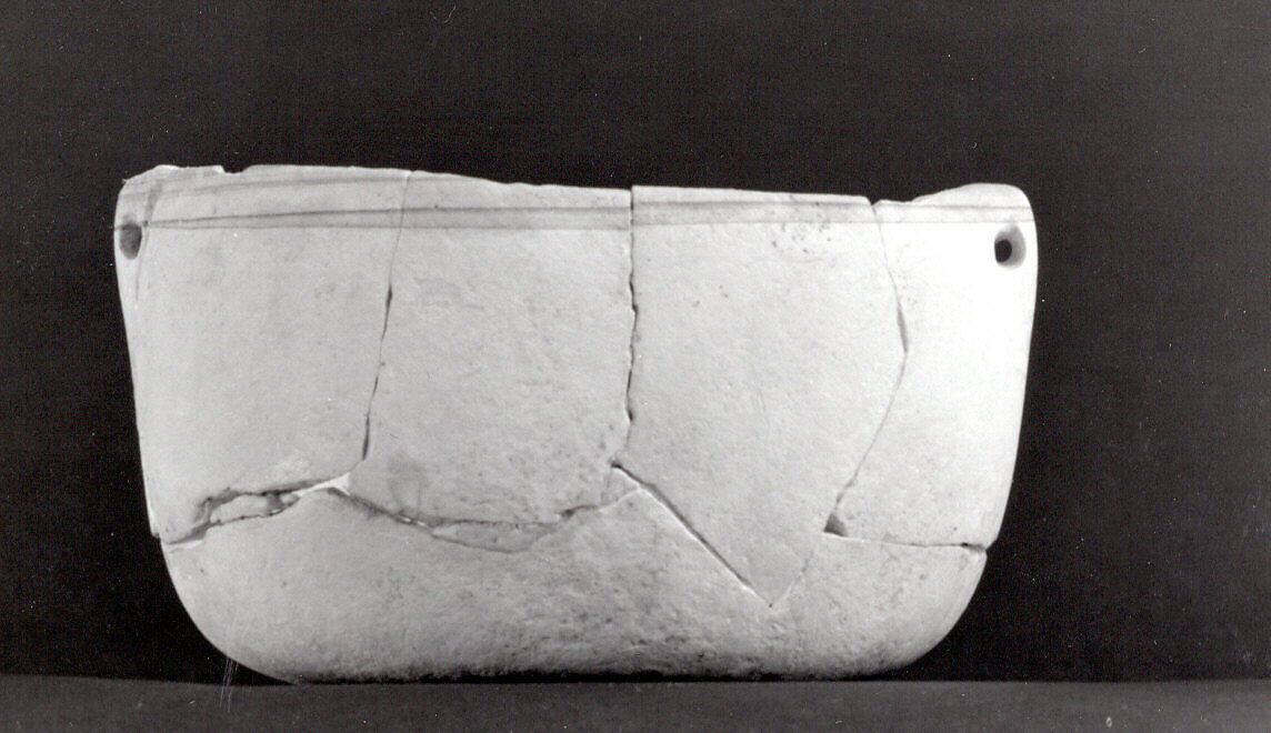 Bowl, Calcite alabaster 