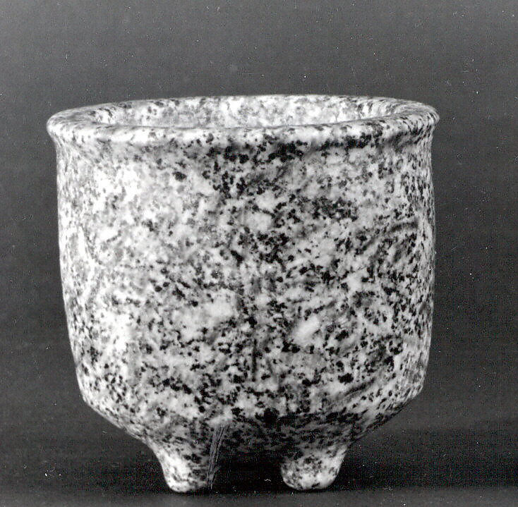 Footed bowl, Granite 