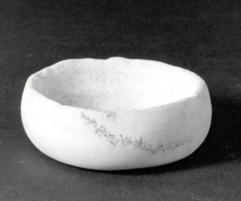 Bowl, Calcite alabaster 