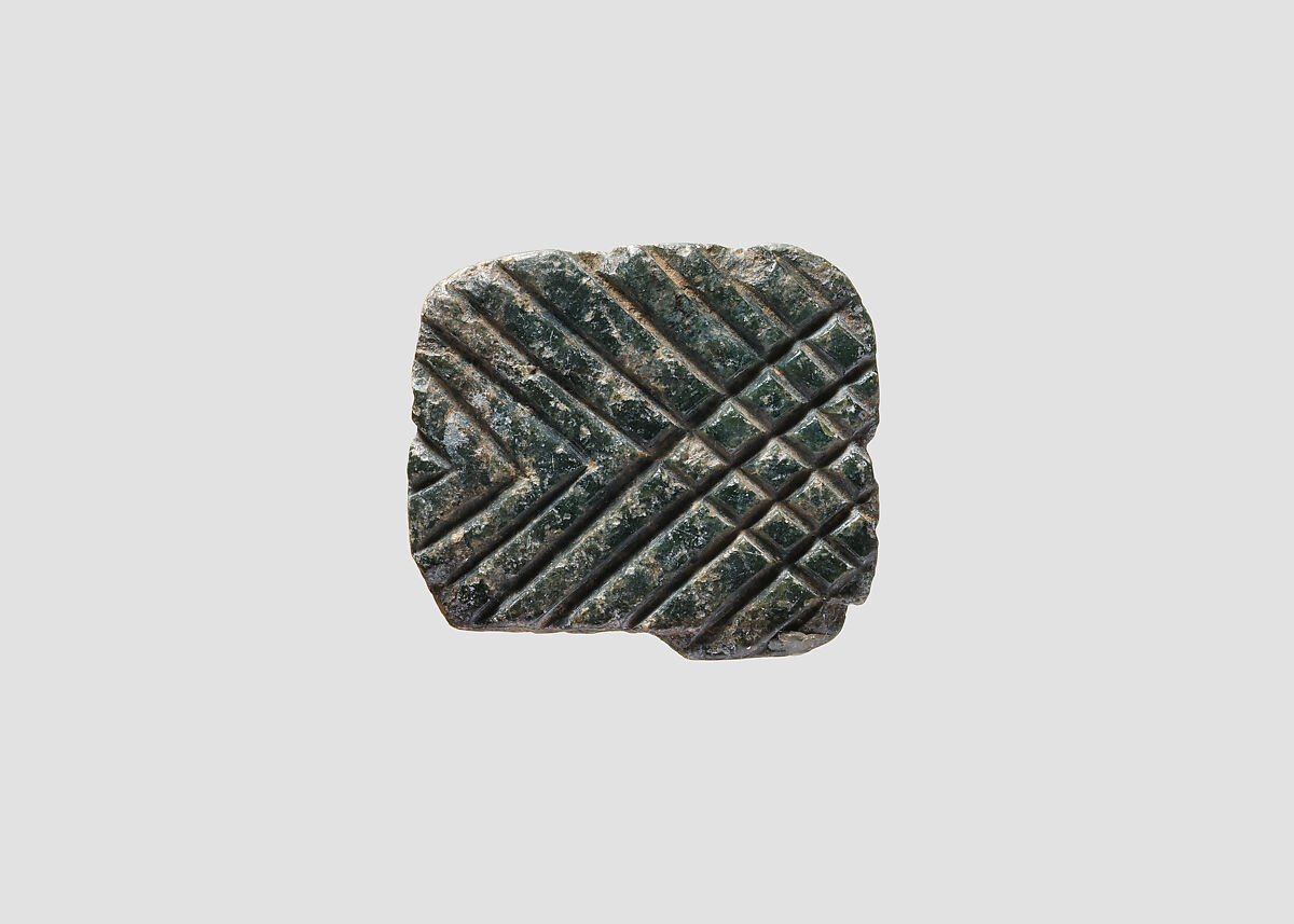 Pyramidal stamping device, Chlorite or steatite, black-green