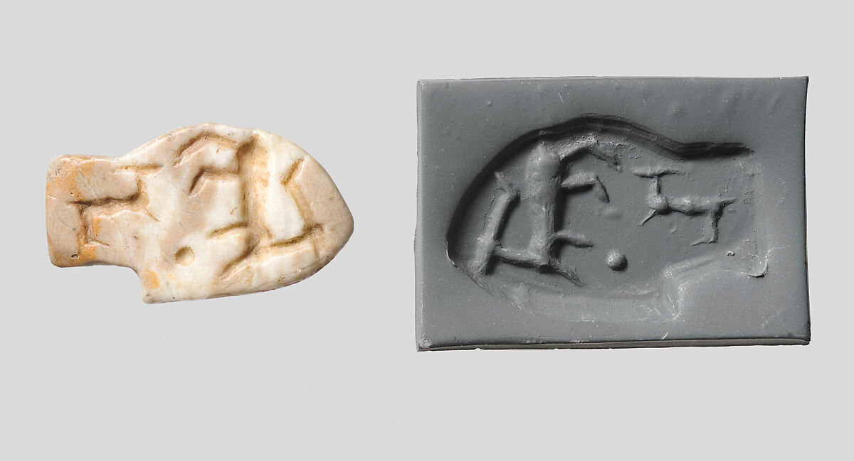 Seal amulet in the form of a fish, Marble