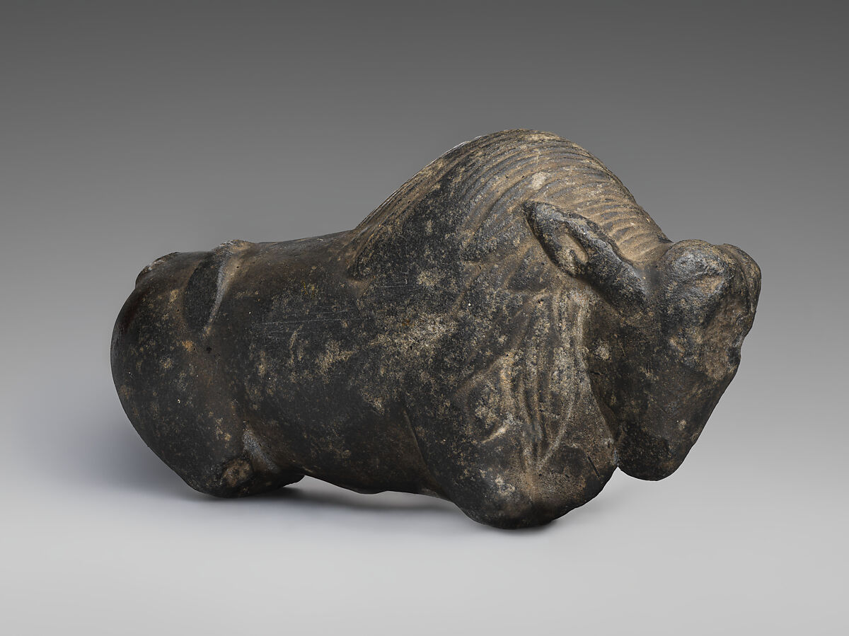 Bison figure, Marble