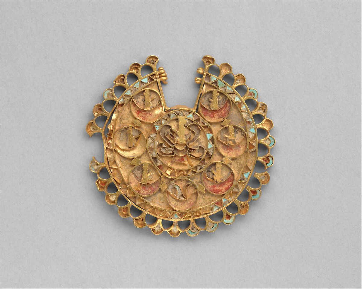 Earring, Gold, turquoise inlay, Achaemenid 