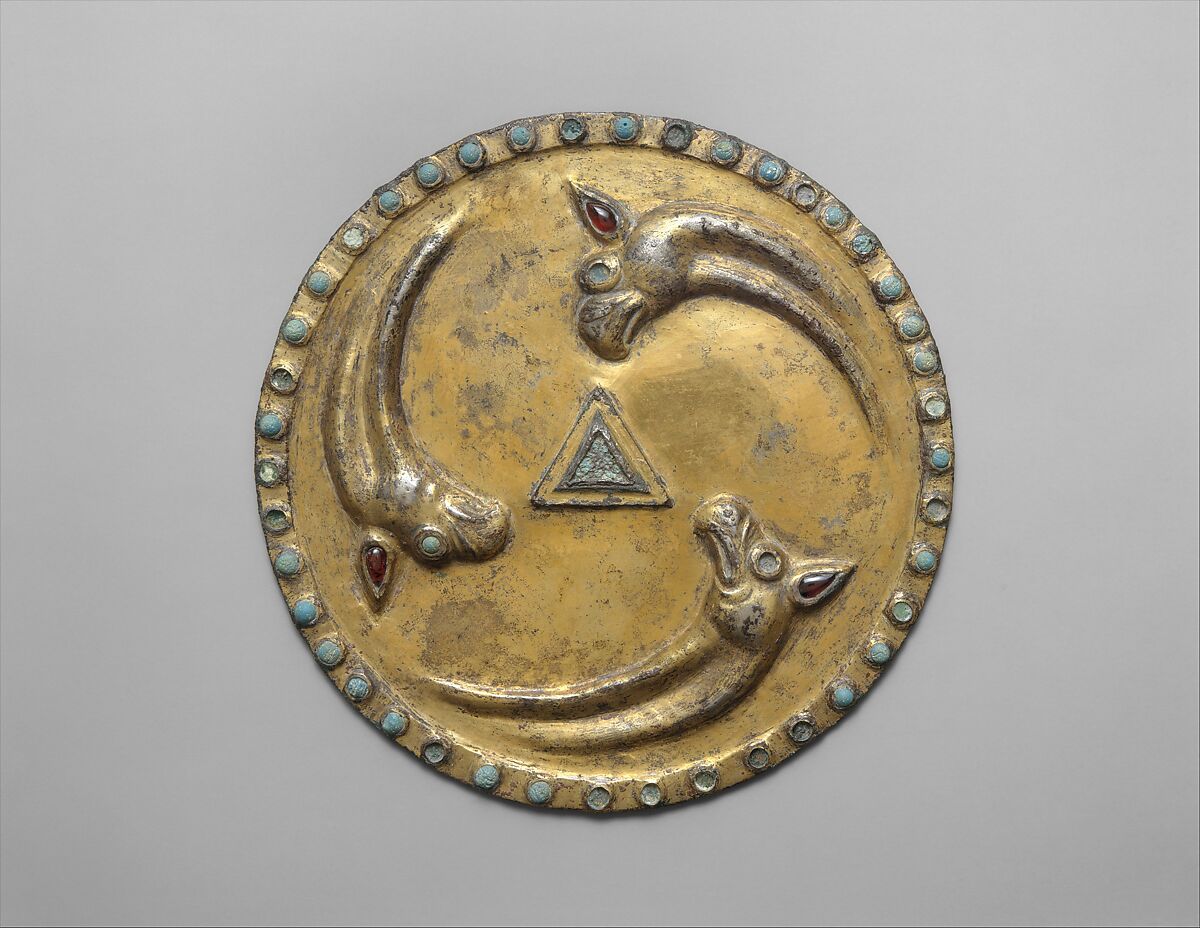 Roundel with griffin heads, Silver, gilding, inlays, Sarmatian