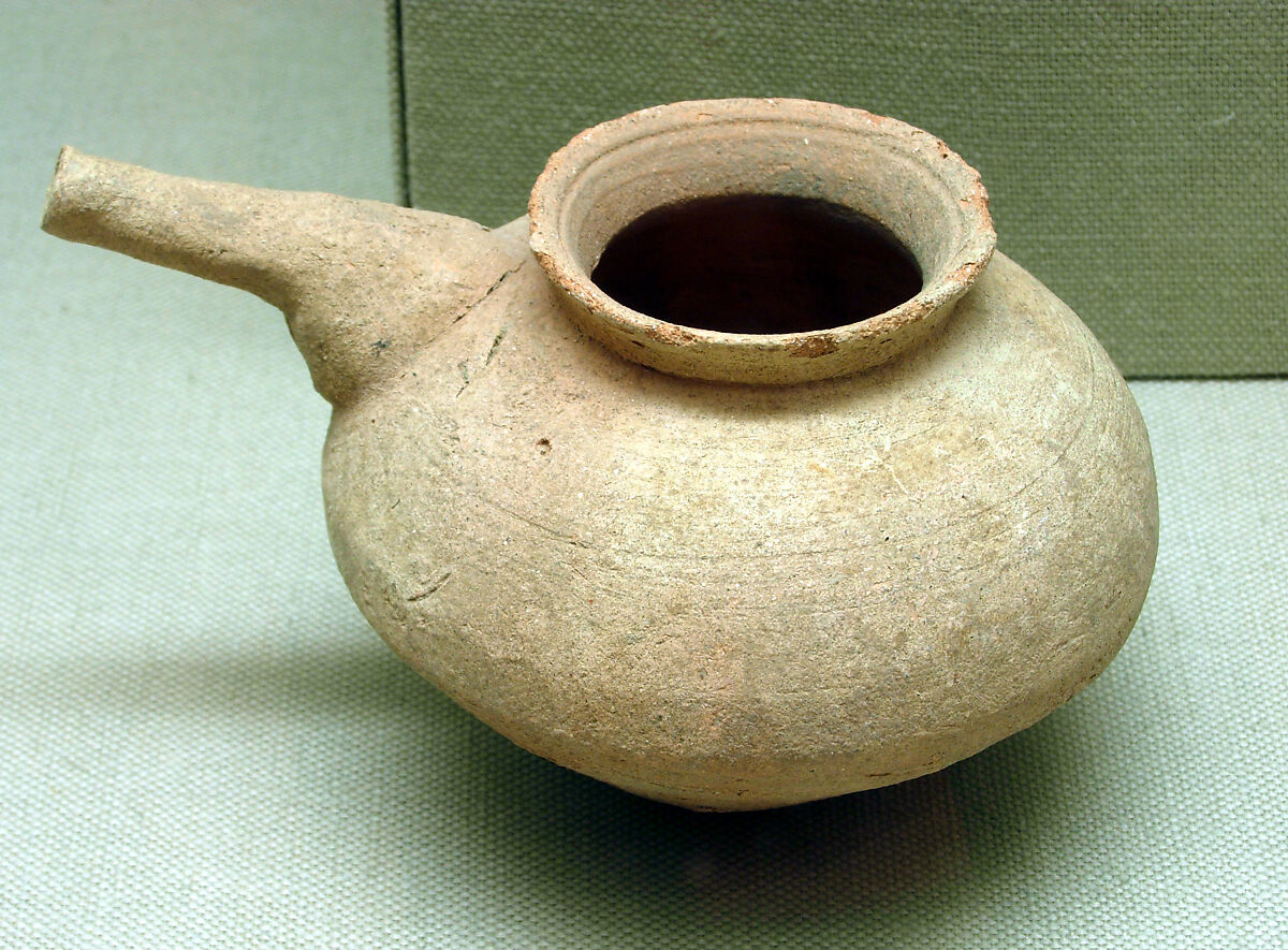 Jar with a drooping spout, Ceramic 