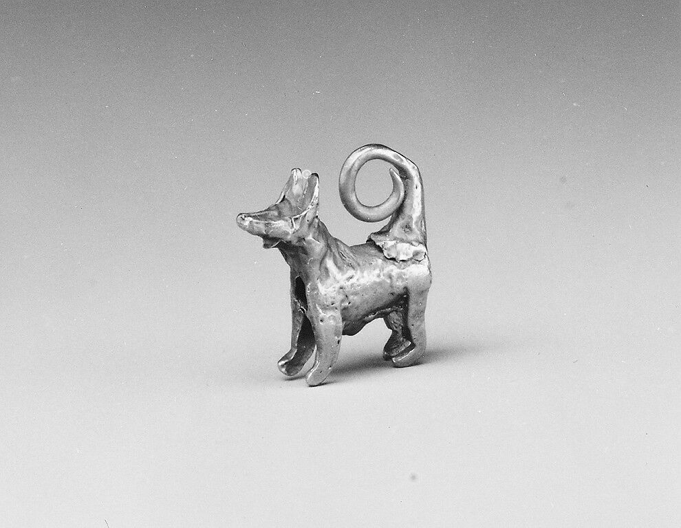 Dog pendant, Gold 