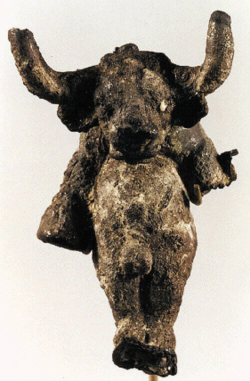 Pendant in the shape of a bull, Silver, Proto-Elamite 