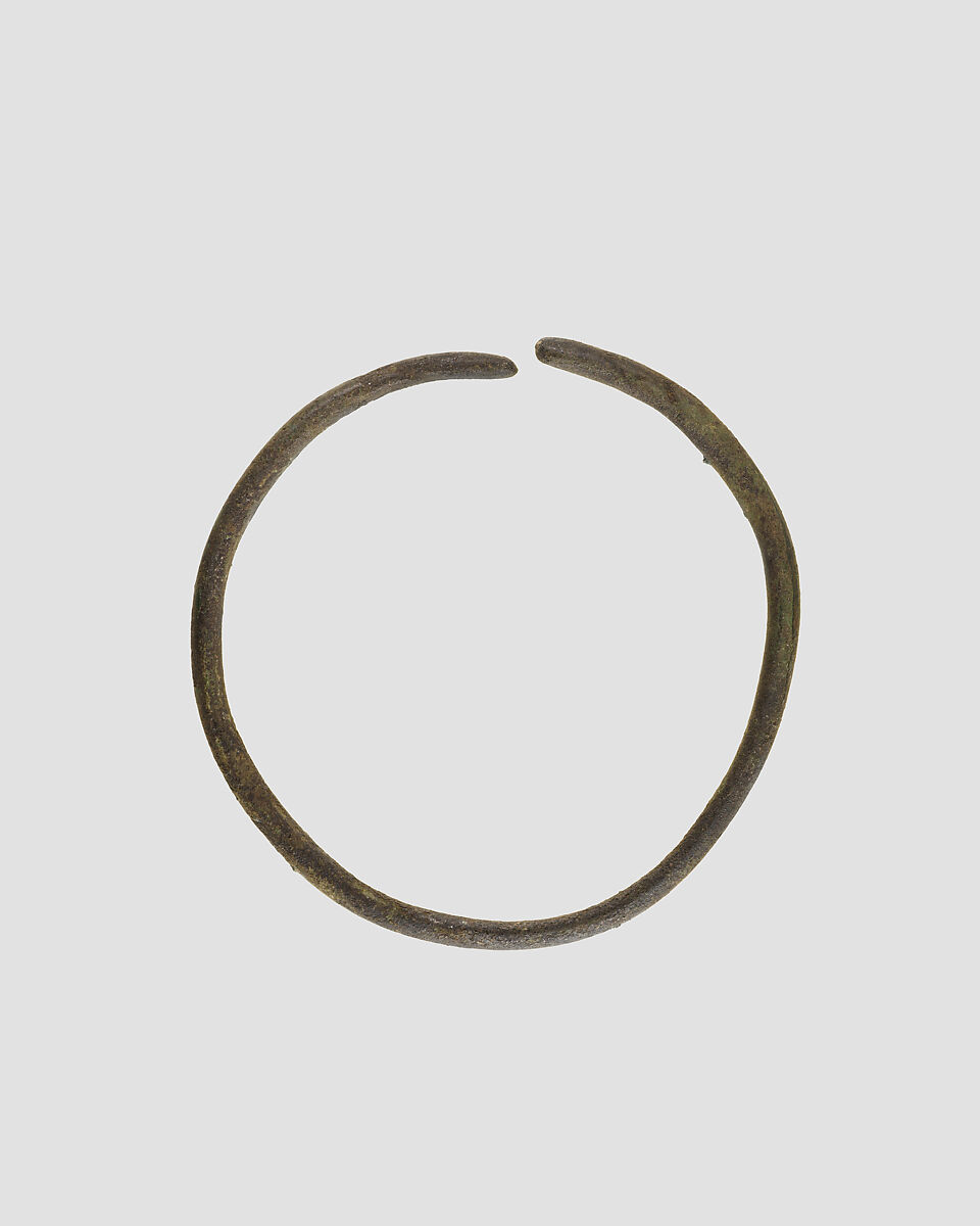 Bronze bangle, Metal, Alanic 