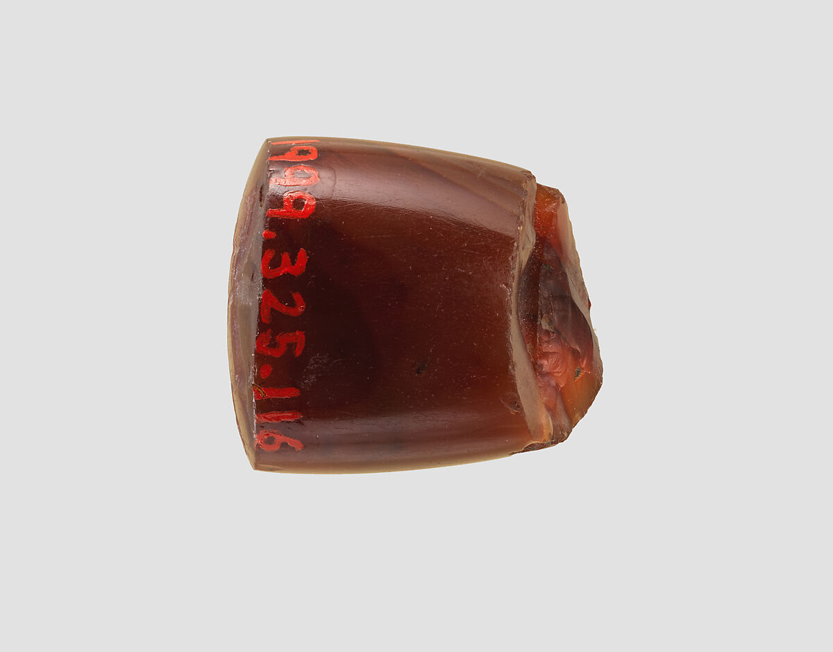Conical seal, Carnelian, banded, Achaemenid