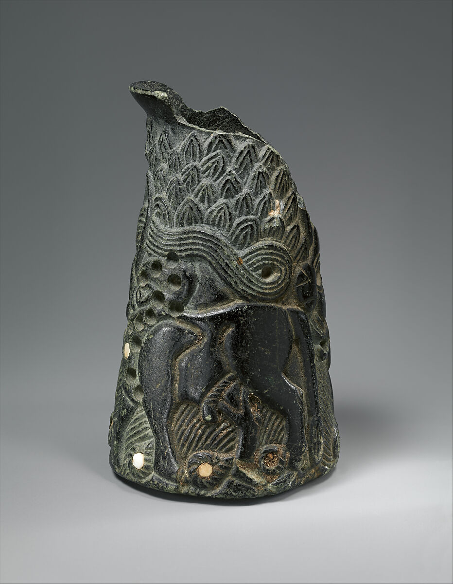 Vessel with two zebu, Chlorite, calcite inlay