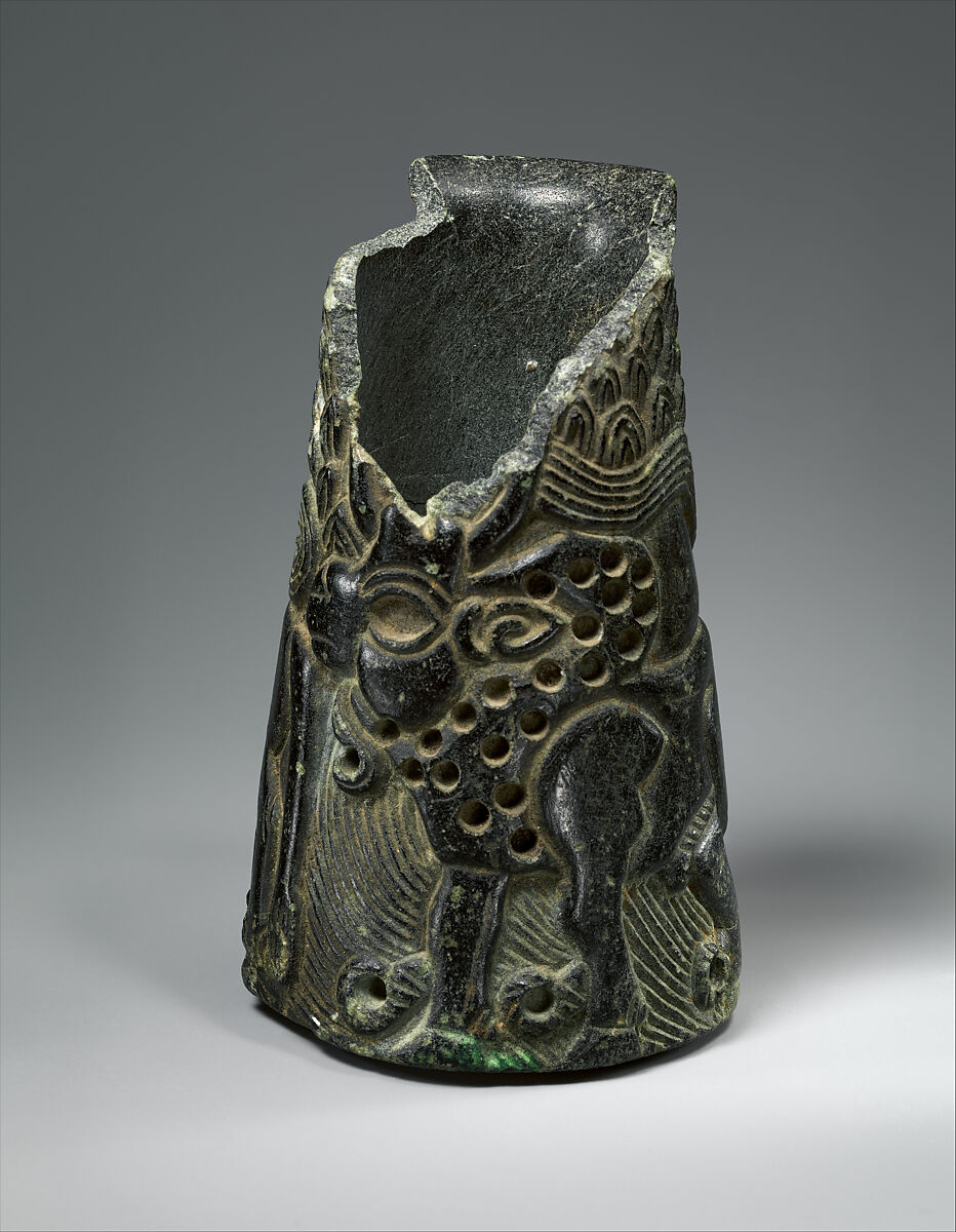 Vessel with two zebu, Chlorite, calcite inlay