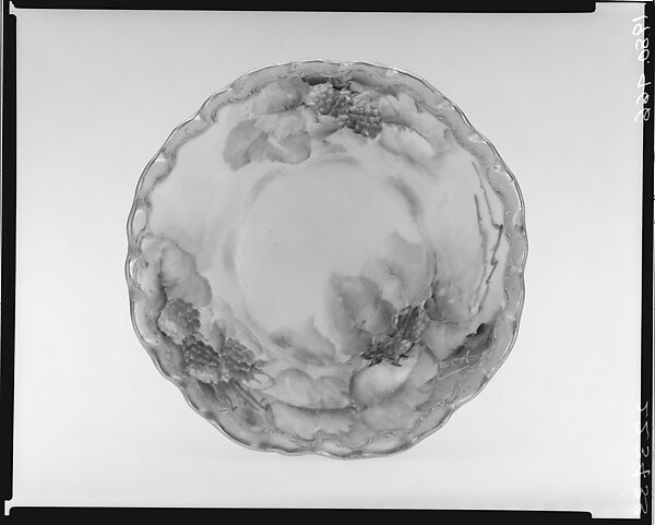 Dish, R. C., Porcelain, overglaze enamel decoration and gilding, American or German