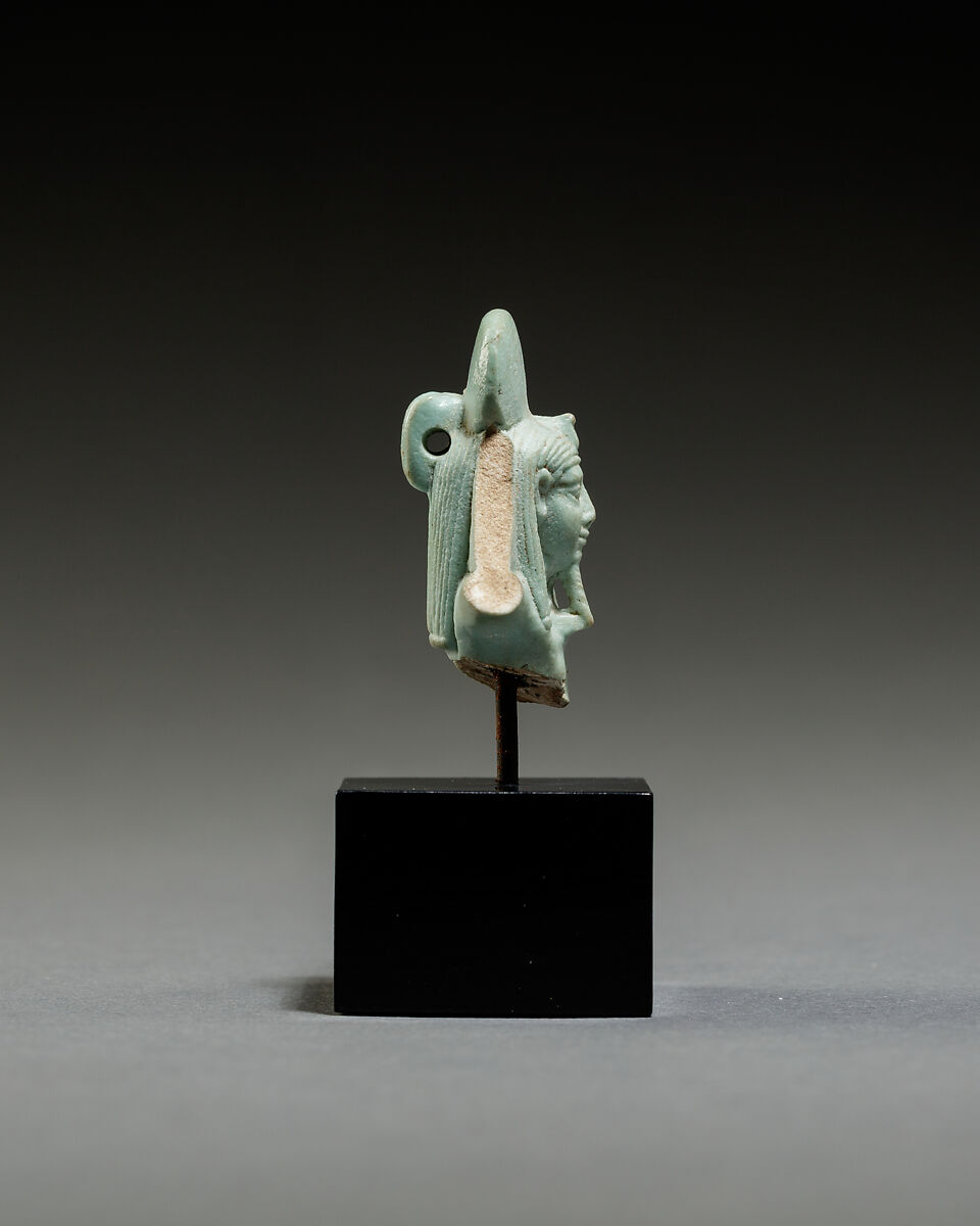 Partial Shu Amulet, Faience