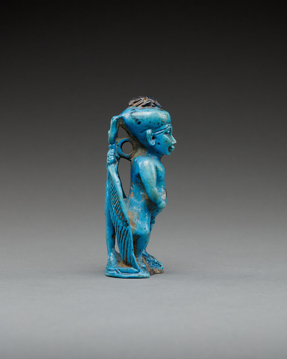 Pataikos Amulet, Faience