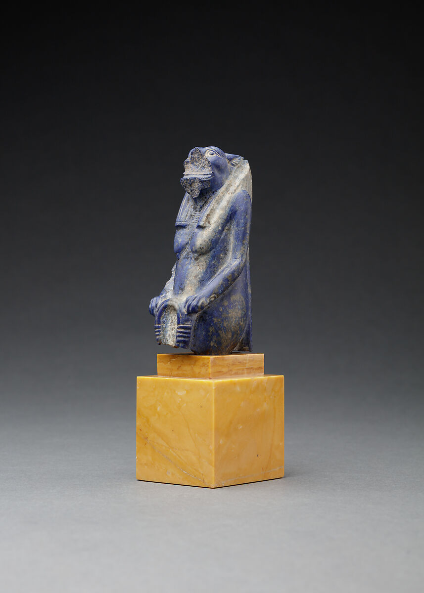 Upper Half of a Hippo Goddess Presenting a Sa-sign, Lapis lazuli