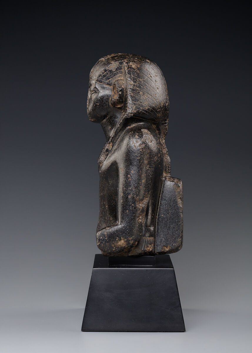 Upper Part of a Seated Statue of Pharaoh Senwosret III or Amenemhat III, Steatite or serpentinite