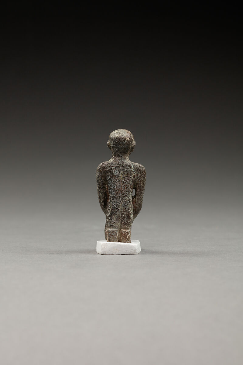 Kneeling Priest, Pouring Libation, Copper alloy