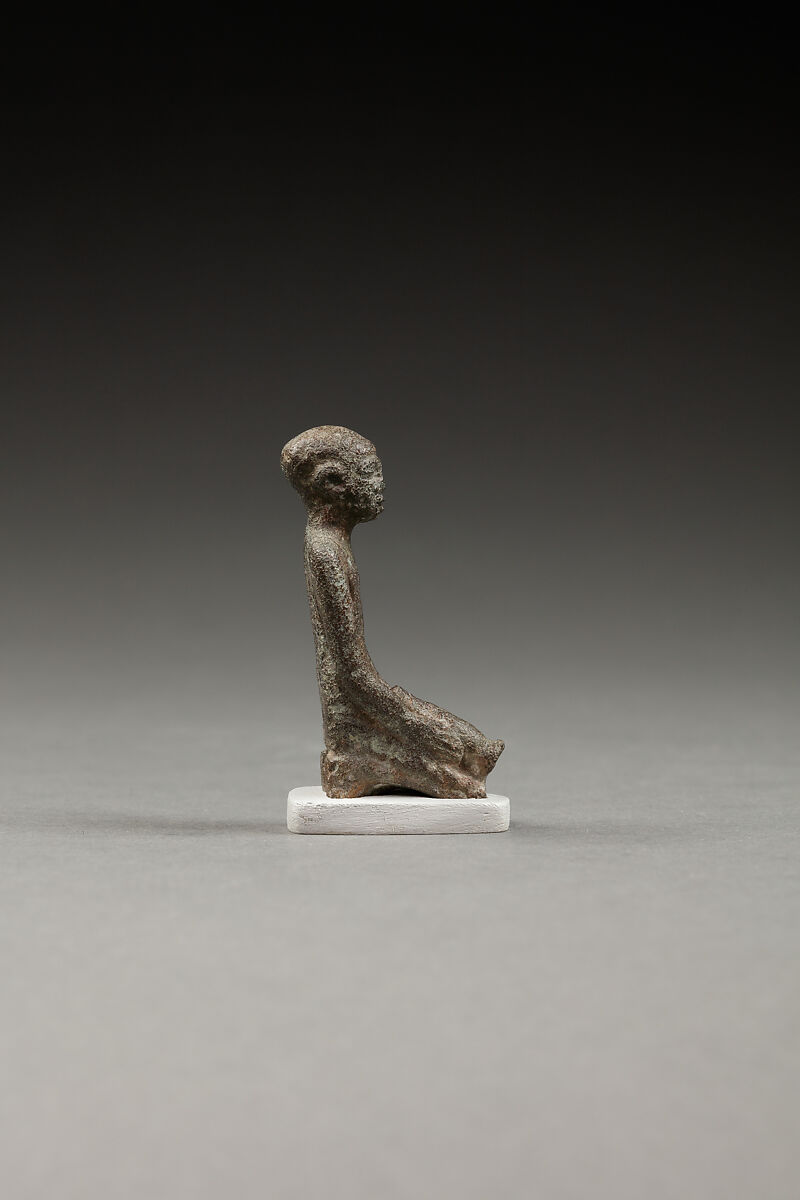 Kneeling Priest, Pouring Libation, Copper alloy