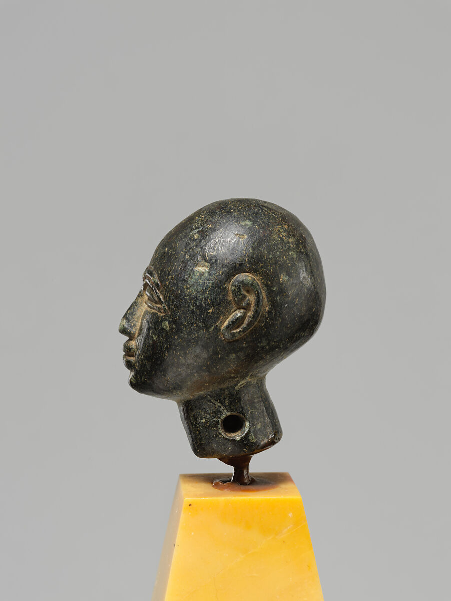 Head, probably from a composite statuette, Serpentine