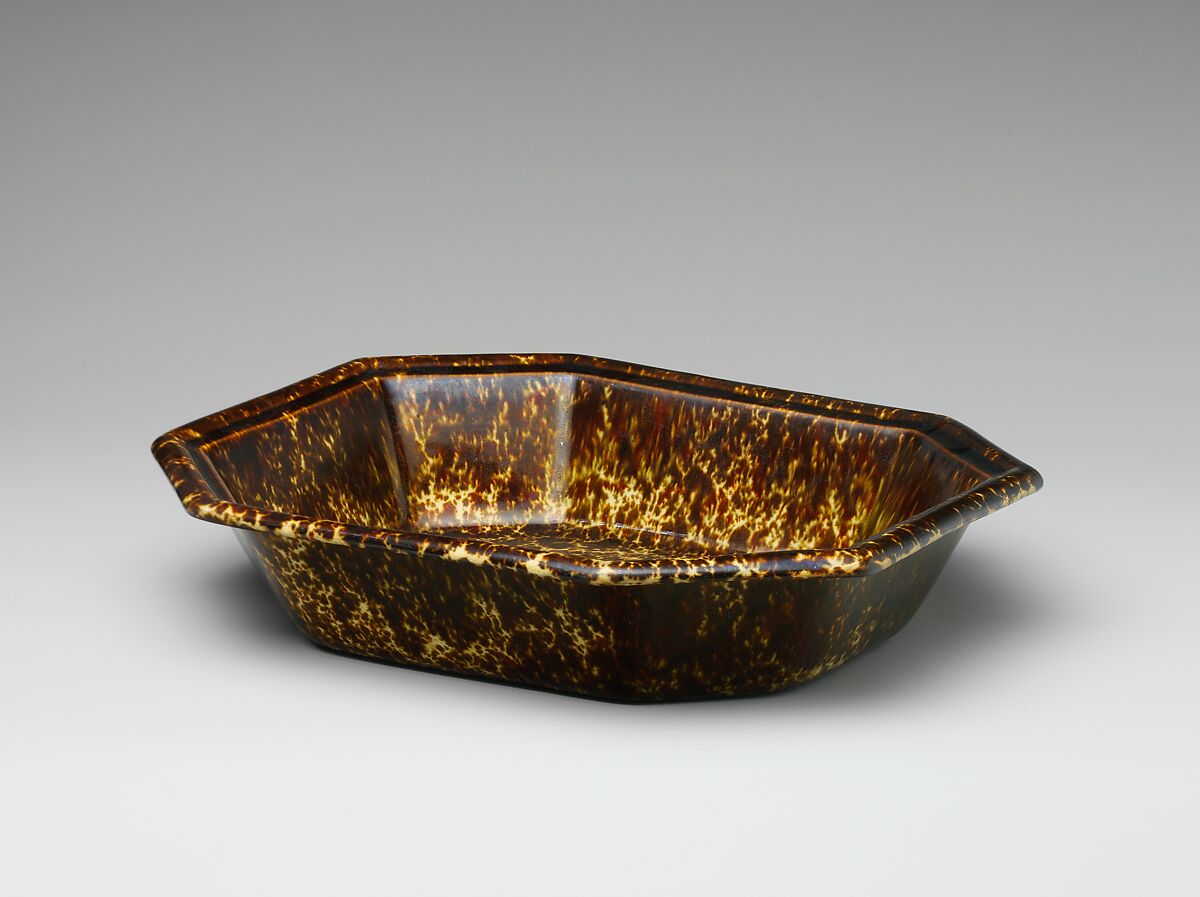 Dish, Lyman, Fenton &amp; Co. (1849–52), Mottled brown earthenware, American 