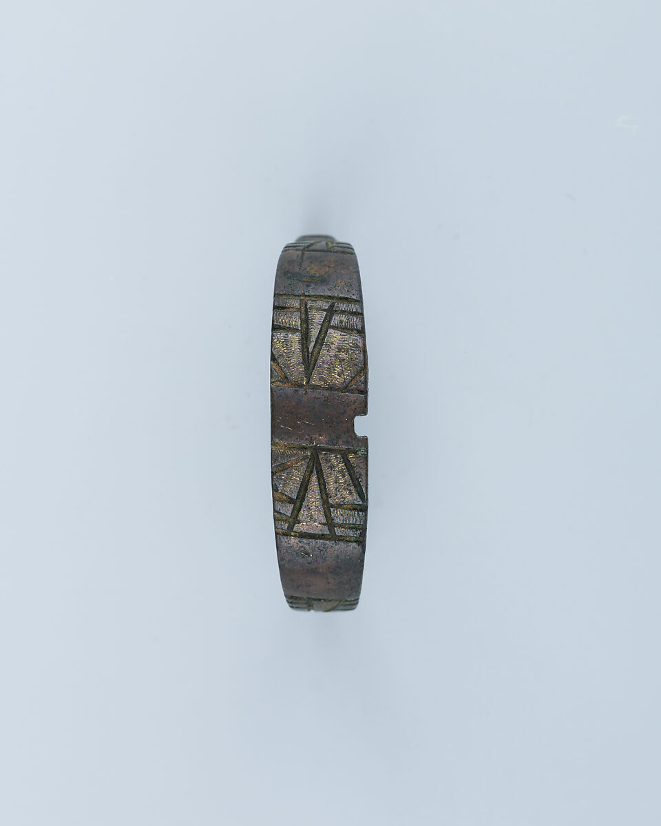 Buckle, Bronze, gilt, possibly Roman
