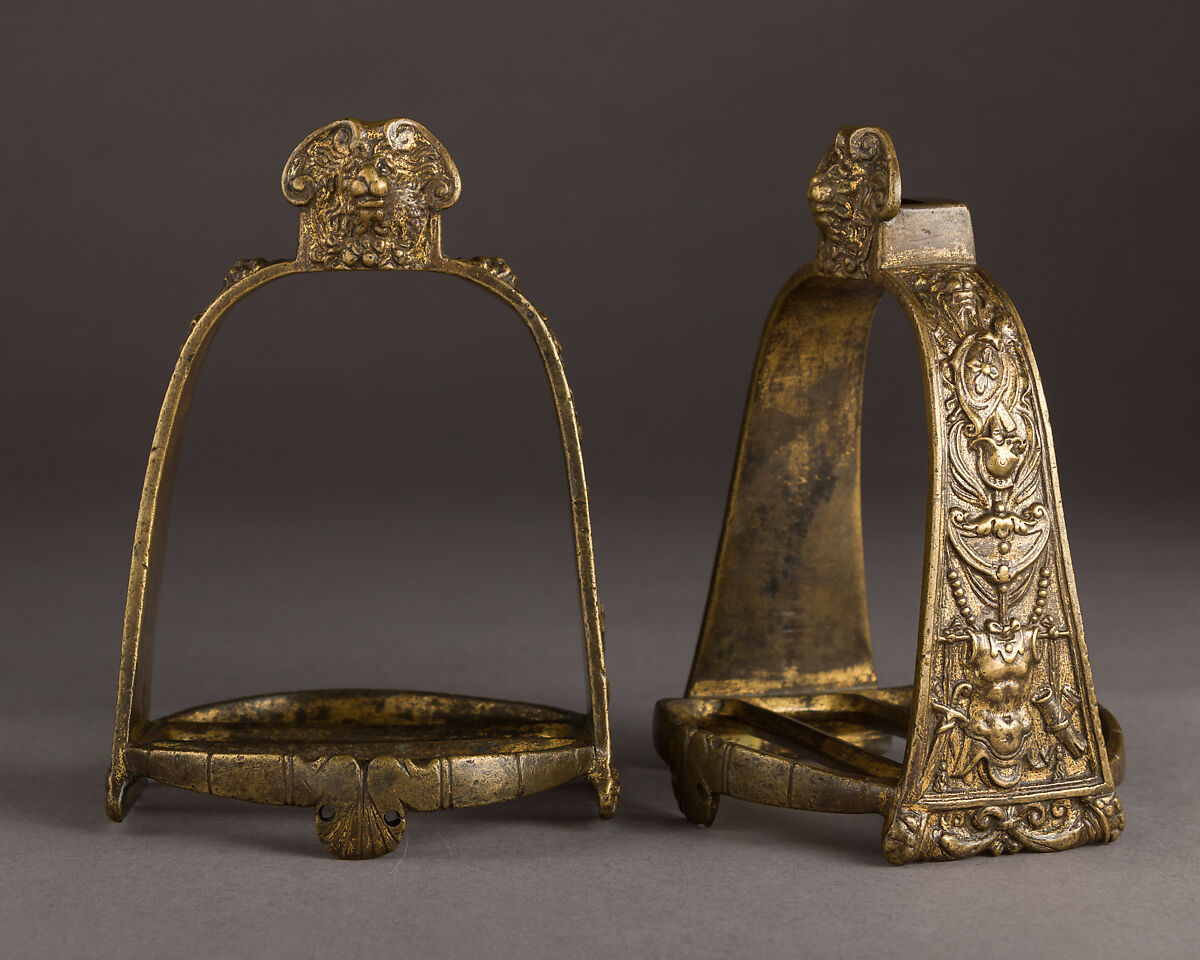 Pair of Stirrups, Copper alloy, gold, Italian 